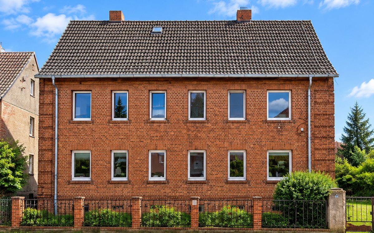 Artern (Voigtstedt), Bahnhofstraße 13